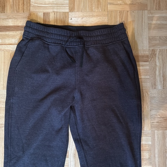 Lululemon insulated sweater pants size 8 - Picture 4 of 9
